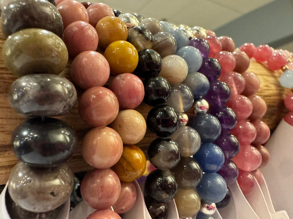 Which Gemstone Should You Wear Every Day? A Guide for Busy Women