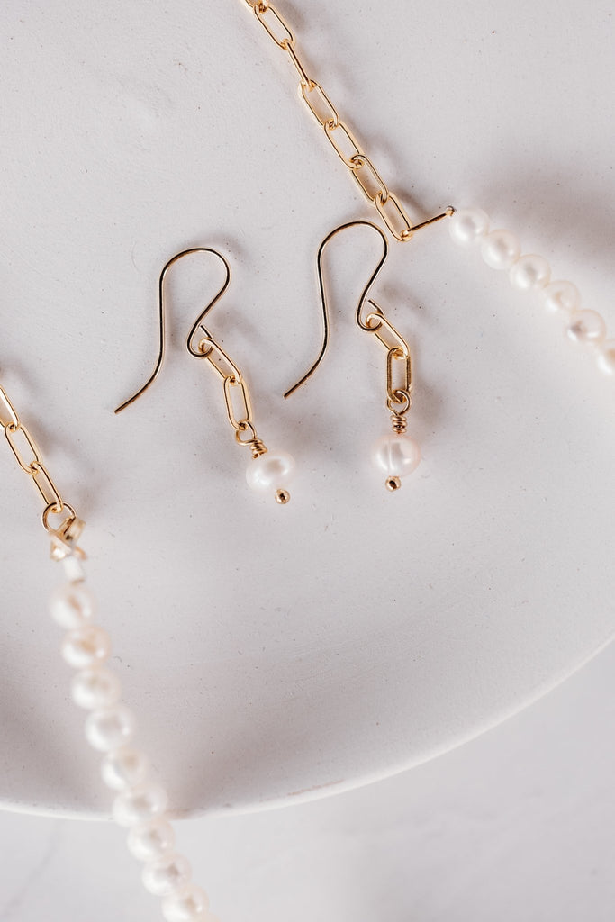 Side by Side Necklace & Earring Set - The Always Busy Mama