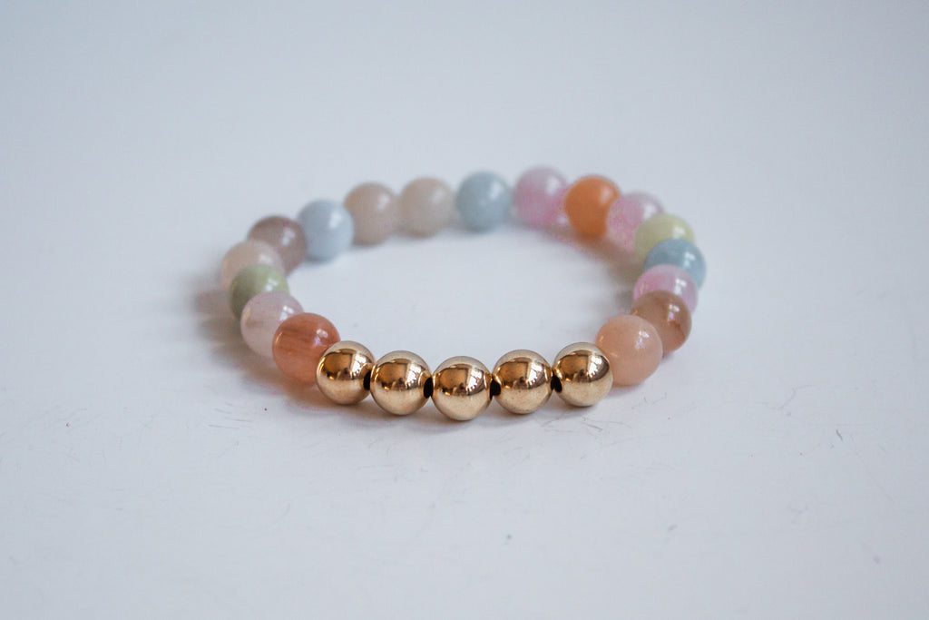 Trendy gemstone bracelet perfect for everyday wear.